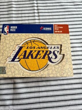 NBA Los Angeles Lakers Wood Puzzle - Yellow & Purple Logo